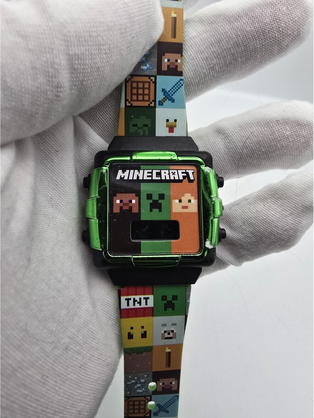 Minecraft Digital Watch Flashing LCD Bezel Collectable Wristwatch Accutime 2024